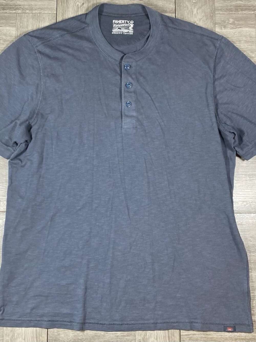 Faherty Men's Sunwashed Tee - Blue Short Sleeve Henley T-Shirt Organic Cotton XL